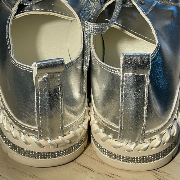 Metallic Silver Rhinestone Platform Sneakers with Espadrille Like Sole Size 8.5 - Picture 7 of 8
